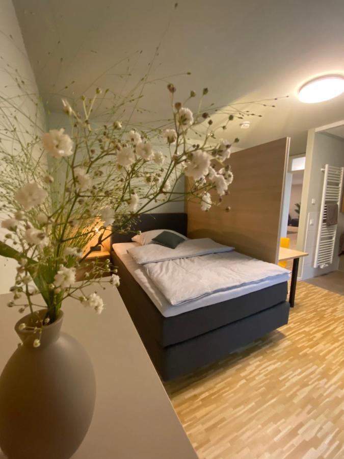 Con4Rent Hotel Kirchheim unter Teck Bagian luar foto