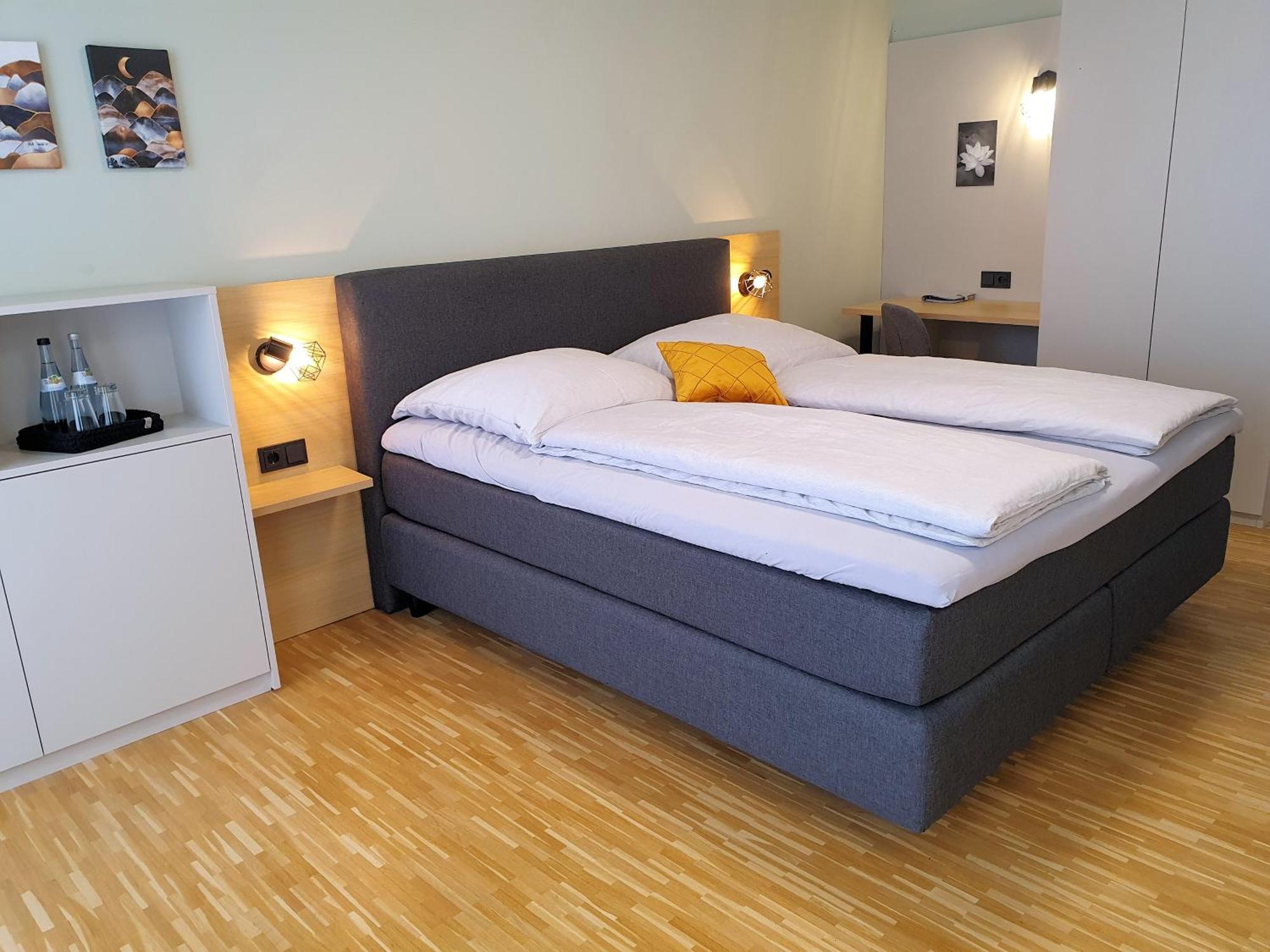 Con4Rent Hotel Kirchheim unter Teck Bagian luar foto